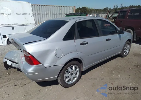 2005 Ford Focus Zx4 from USA, damaged, VIN 1FAFP34N55W261812